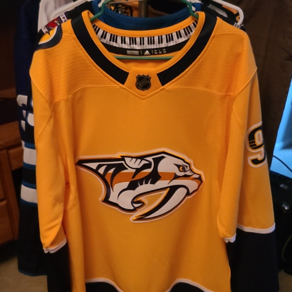 Nashville Predators Home NHL Johansen Hockey Jersey (50)